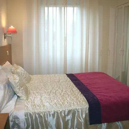 Estrela Dos Anjos Лісабон